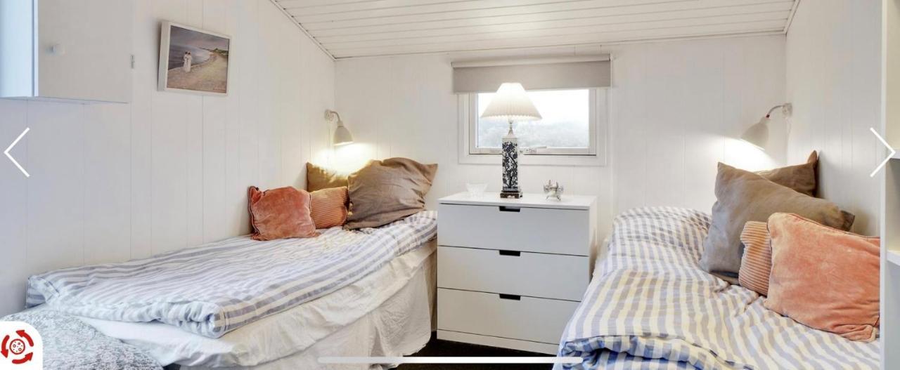 Sommerhus I Blokhus Helt Taet Pa By Og Strand ภายนอก รูปภาพ